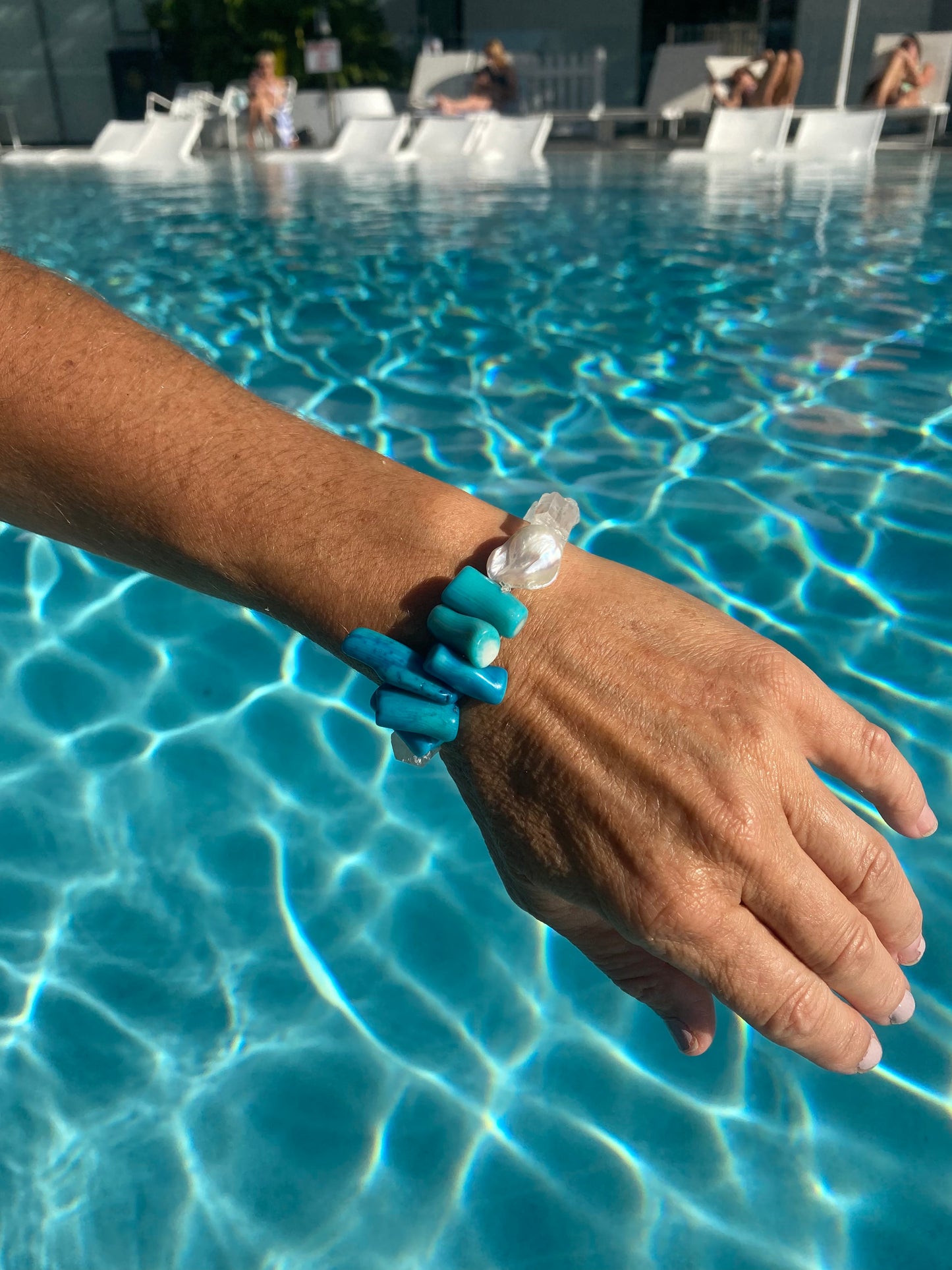 Blue coral, Clear Quartz and baroque pearl bracelet