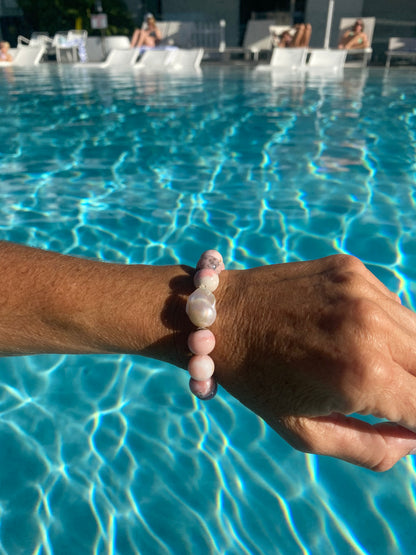 Pink Peruvian Opal and baroque pearl bracelet