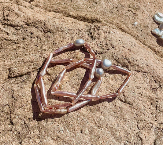 Elegant Trio: Biwa Pearl Stretch Bracelets