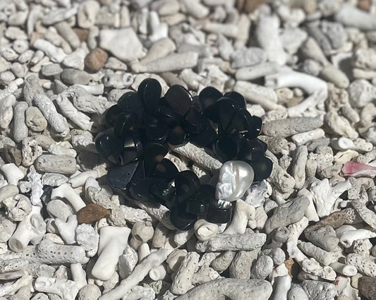 Black coral and baroque pearl bracelet